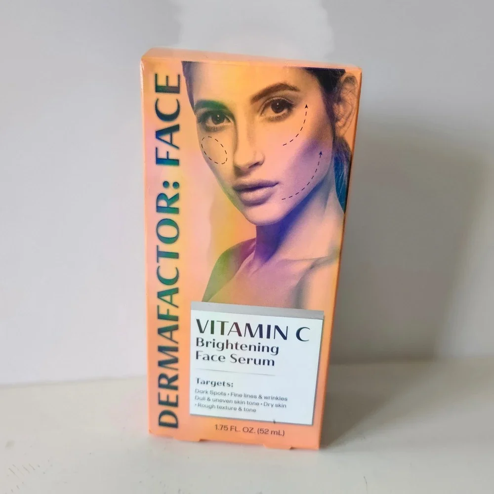 Vitamin C Brightening Face Serum - NEW 52ml - Dermafactor Lightweight Formula